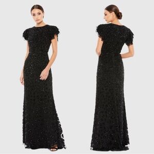 Mac Duggal 10748 High Neck Flutter Cap Sleeve Beaded Gown Size 12 NWT Black